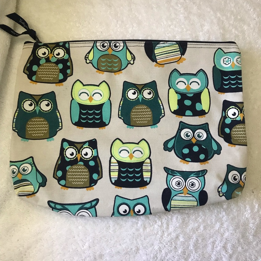 Thirty one zipper pouch